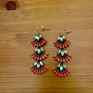 Coral and gold earring by Stella & Dot.  Mind condition